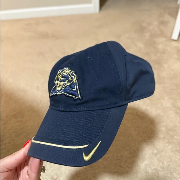 Pitt Panther Nike Dark Blue Cap with Red Tag - Picture 2 of 4